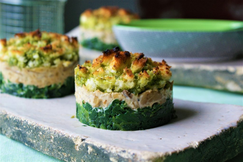 Mushroom Crumble with Creamy Sage & Spanish Smoked Paprika Sauce Cook